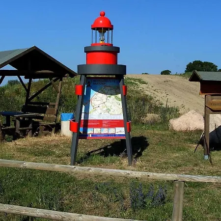 Kleinis Bei Ostseebad Kuehlungsborn * Hohen Niendorf